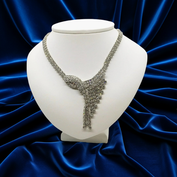 Perfect for vintage jewelry lovers: our Vintage Cascading Art Deco Style Rhinestone Necklace provides dazzling sparkle & elegant movement. Shop today!