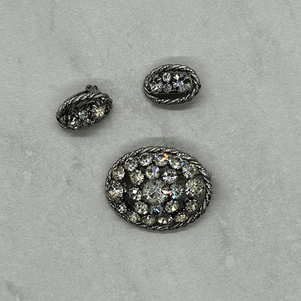 Bright Vintage Domed Oval Rhinestone Brooch and Earrings - Lamoree’s Vintage