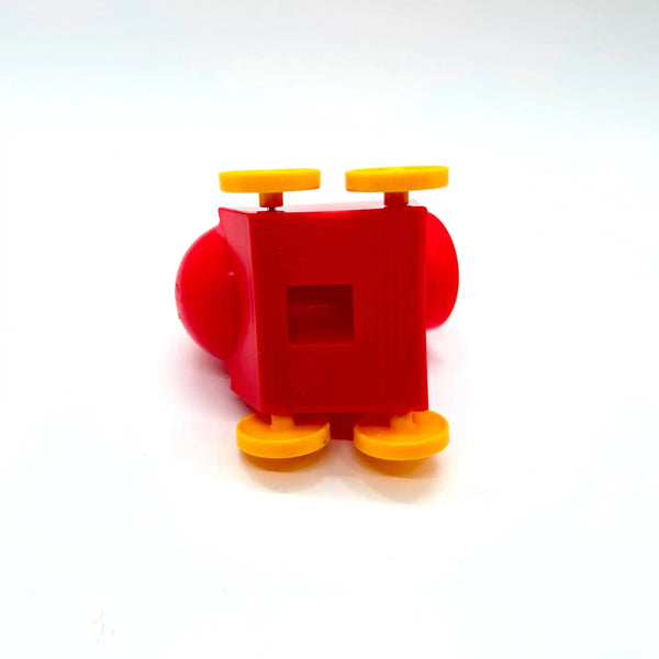 Perfect for Kelly Club collectors: our Mattel Tommy Circus Ringmaster(2000) offers vintage circus ringmaster charm. Shop today!