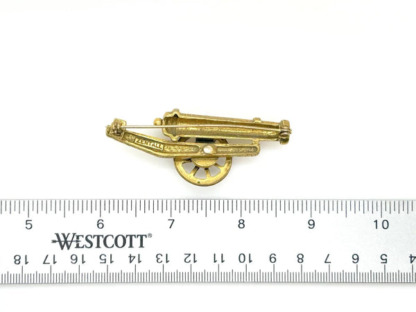 Perfect for vintage jewelry collectors: our vintage cannon brooch provides finely detailed design with a sizable turning wheel. Shop today!