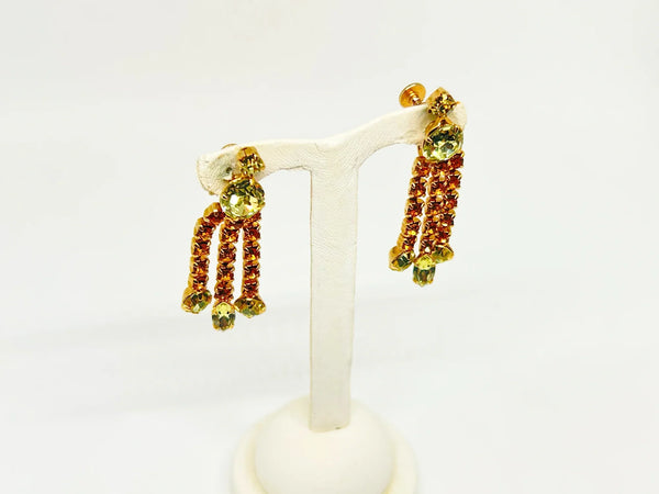 Perfect for discerning collectors: our Vintage Golden Rhinestone Parure provides timeless elegance with bright stones that captivate. Shop today!