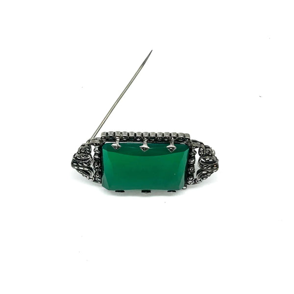 Perfect for vintage jewelry lovers: our Green Square Stone pin provides timeless elegance with a marcasite-studded vintage brooch design. Shop today!