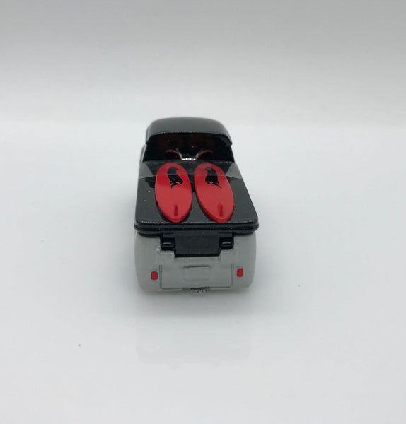 Hot Wheels Black and Red Volkswagen Microbus with Surfboards (2008) - Lamoree’s Vintage