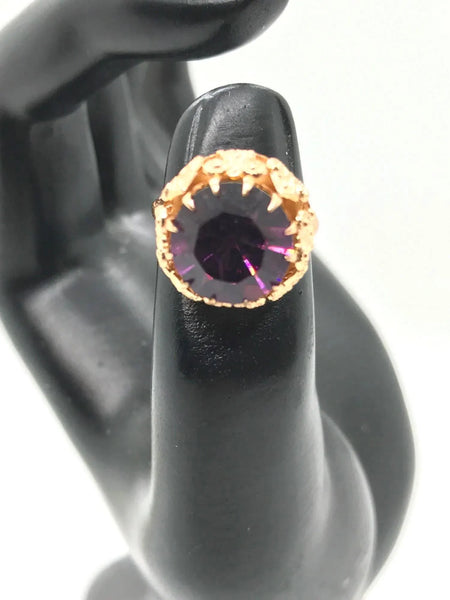 Perfect for statement jewelry lovers: our Vivacious Purple Statement Cocktail Ring provides bold vintage elegance with an intricate setting and undeniable sparkle. Shop today!