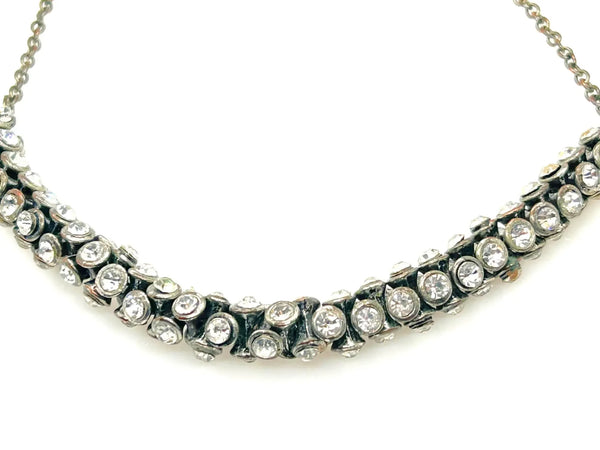 Perfect for those who appreciate quality craftsmanship: our Rolling Rhinestone Flexible Rhinestone Necklace provides versatile, elegant sparkle. Shop today!