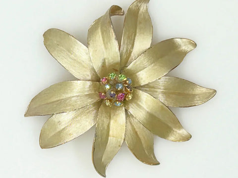 Vintage Flower Trembler Brooch with Pastel Rhinestone Center