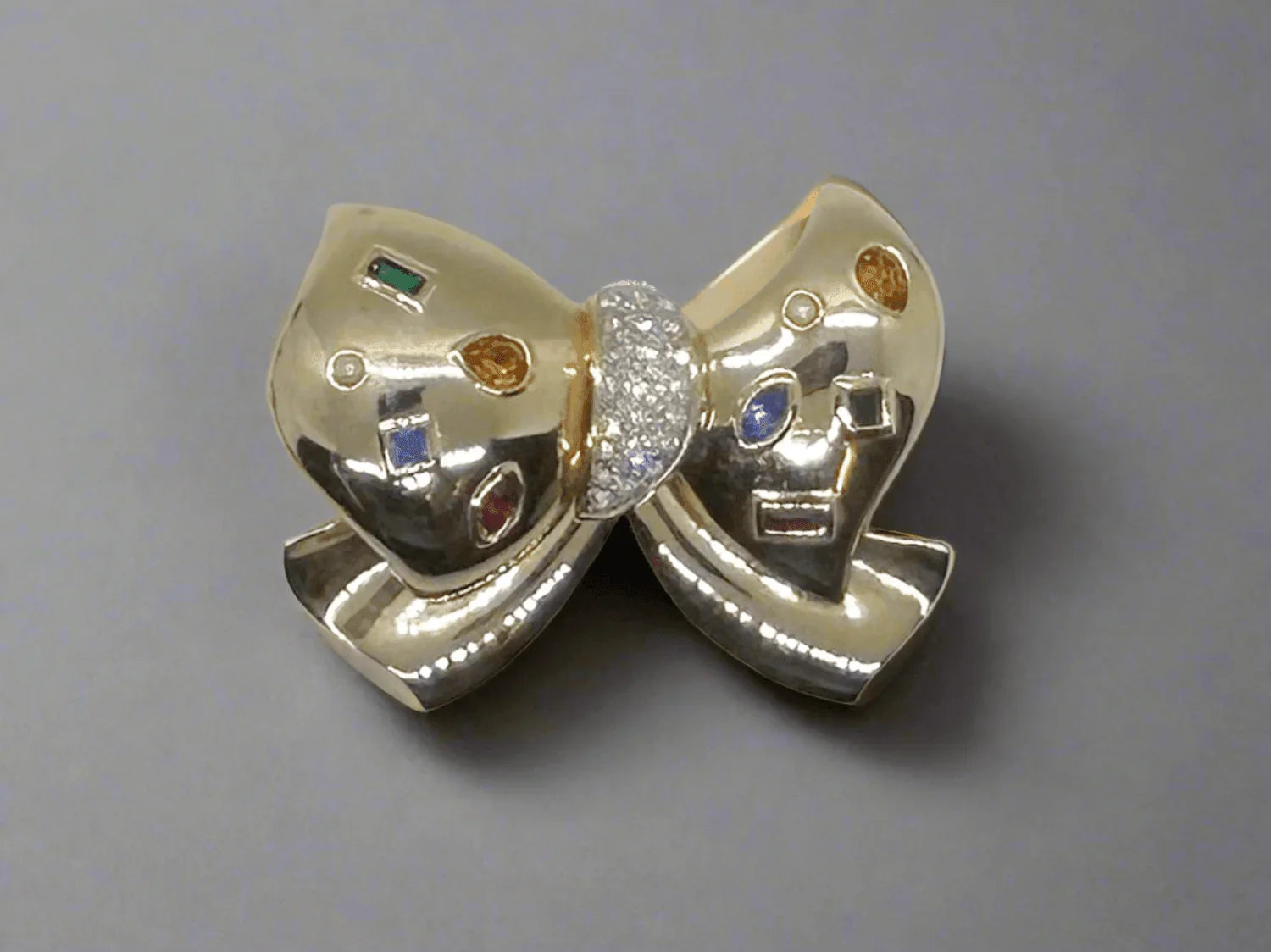L’Officiel Luxury Vintage Bow Brooch with Multi Colored Stones - Lamoree’s Vintage
