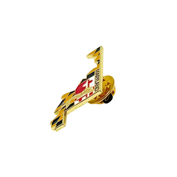 The lapel or tie tack pin shows the well known Maryland state map. This gold tone enamel pin is designed in the shape of Maryland, incorporating the unique state flag design. The pin combines the state outline with the colors and pattern of the official flag. "MARYLAND" is printed on the upper right