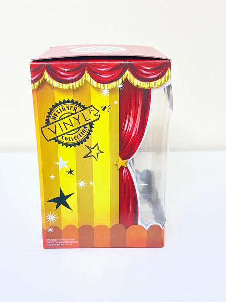 Perfect for Disney collectors: our Disney Showcase Collection World of Miss Mindy Queen of Hearts figurine provides unique artistry and villainous charm. Shop today!