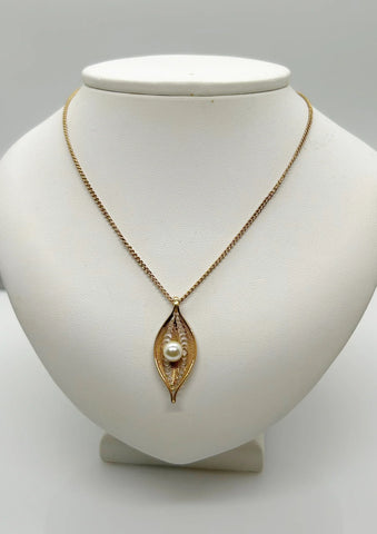 Vintage Sarah Coventry "Serene" Faux Pearl and Filigree Pendant with Chain