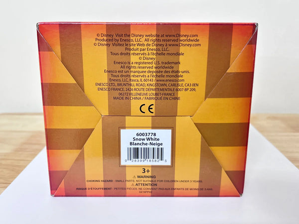 Perfect for Disney collectors and fans: our Disney Showcase Collection Snow White provides a limited-edition, whimsical collectible with timeless charm. Shop today!