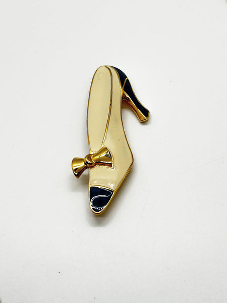 Trifari Cream and Dark Blue Spectator Shoe Brooch