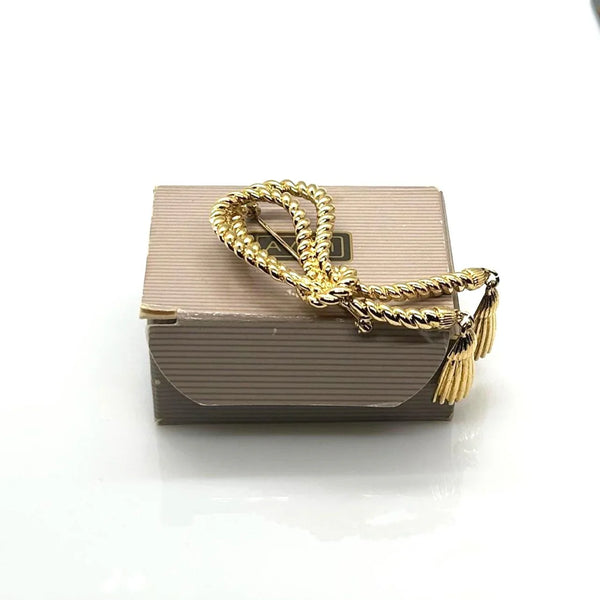 Avon Golden Decorative Tassel Pin 1980s