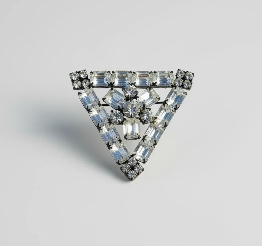 Vintage Geometric Bright Crystals Brooch in Japanned Metal