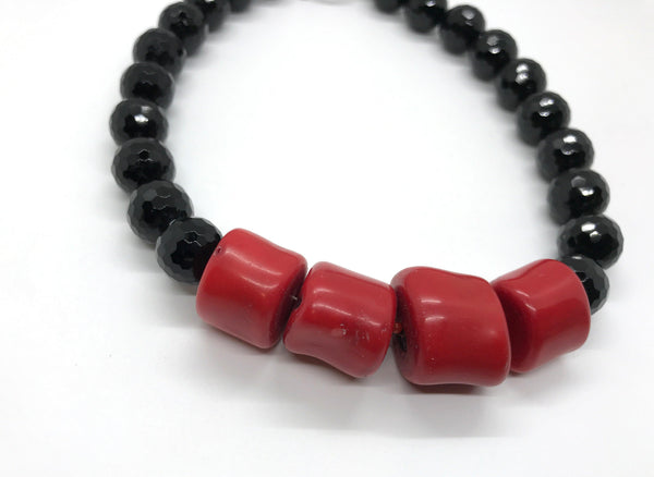 Chunky Red and Black Bead Necklace - Lamoree’s Vintage