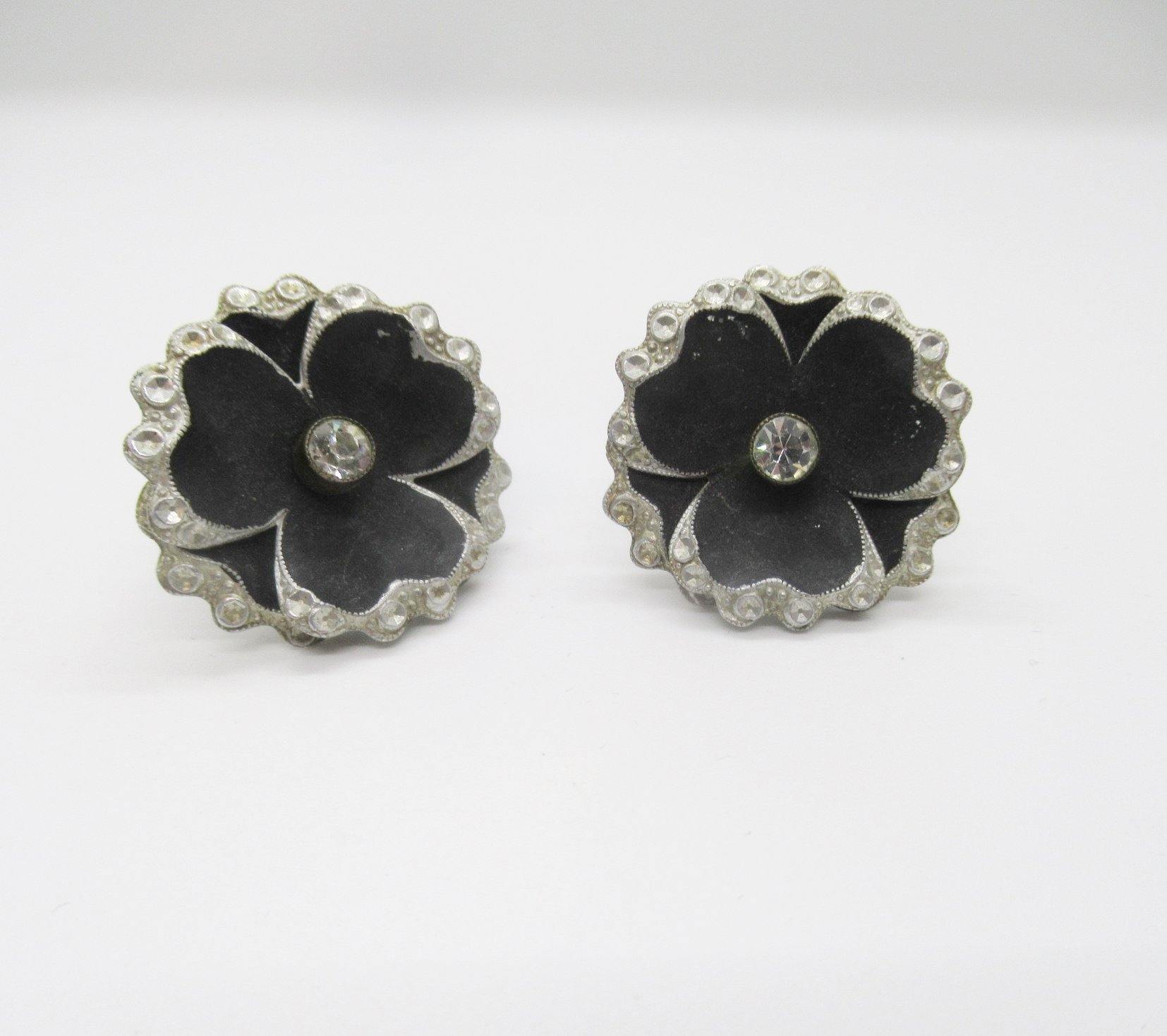 Exquisite Vintage Black Flower Earrings - Lamoree’s Vintage