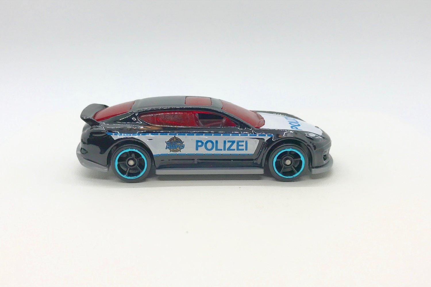 Hot Wheels Black Porsche Polizei Panamera (2019) - Lamoree’s Vintage