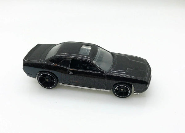 Hot Wheels Black Chrysler Dodge Challenger Die Cast Car (2016) - Lamoree’s Vintage