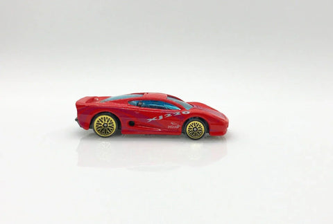 Hot Wheels Red Jaguar XJ220 (2000) - Lamoree’s Vintage