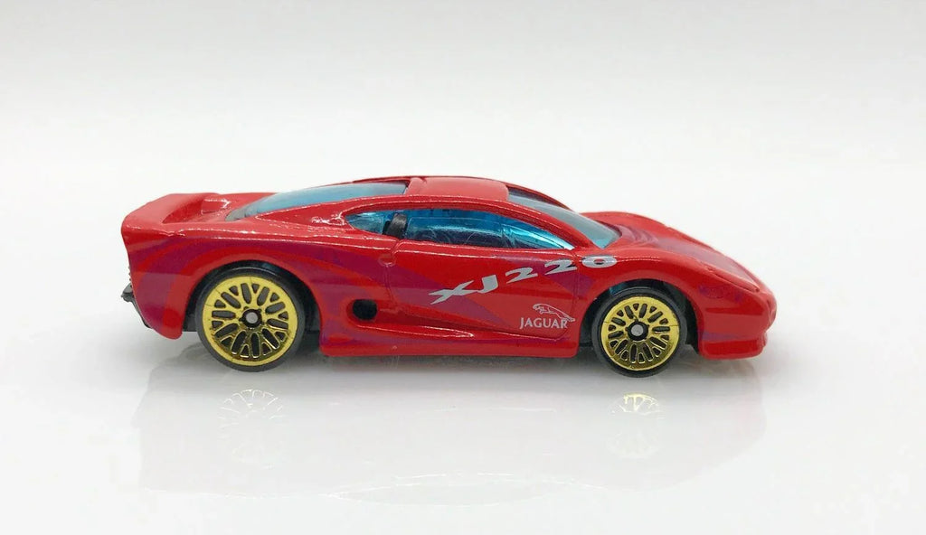 Don't Miss Out-Buy Hot Wheels Red Jaguar XJ220 (2000) – Lamoree's