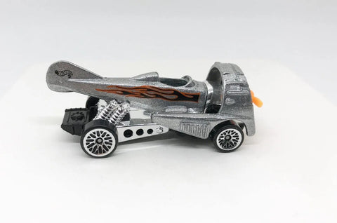 Hot Wheels Silver Dog Fighter (1996) - Lamoree’s Vintage
