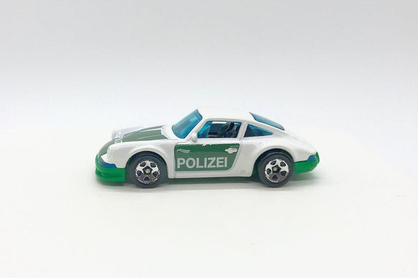 Hot Wheels White '71 Porsche 911 Polizei (2019) - Lamoree’s Vintage