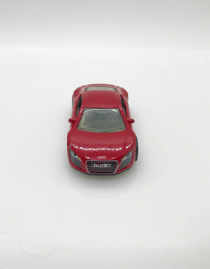 Don't Miss Out-Buy Matchbox Red 2007 Audi R8, MB276, 1:62 scale (2011 ...