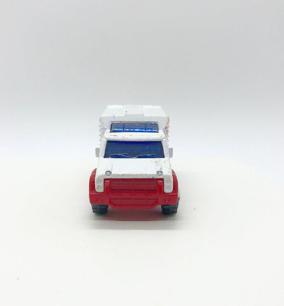 Matchbox USA Ambulance (2000) - Lamoree’s Vintage