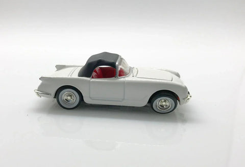 Racing Champions White 1963 Chevrolet Corvette Stingray (2002) - Lamoree’s Vintage