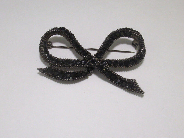 Vintage Japanned Black Ribbon Bow Brooch - Lamoree’s Vintage